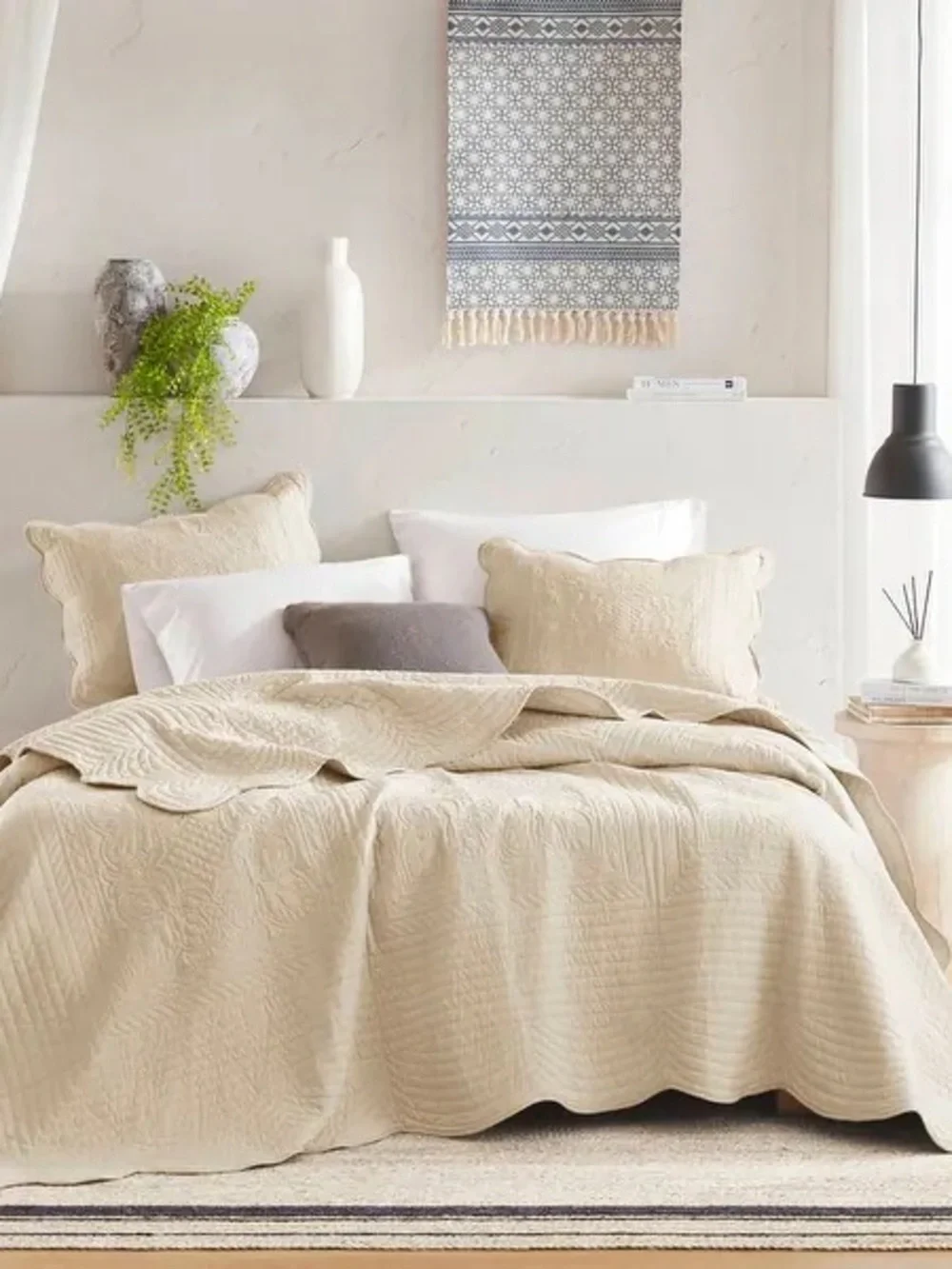Madison park 3 piece scalloped edge quilt set king set